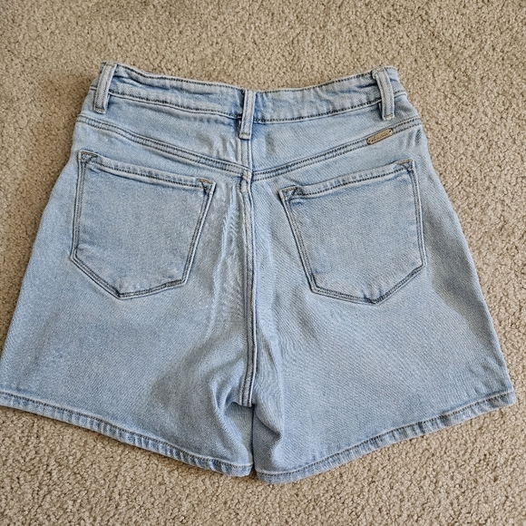 Kancan Signature Mom Short 27 - Picture 3 of 4